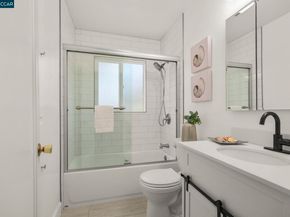 884 Juanita Dr, Lafayette CA 94595