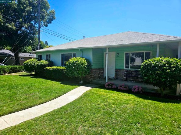 884 Juanita Dr, Lafayette CA 94595