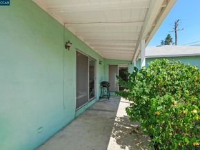 884 Juanita Dr, Lafayette CA 94595