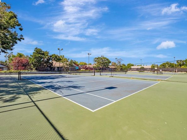 6452 Buena Vista Dr A, Newark CA 94560