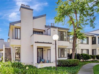 6452 Buena Vista Dr