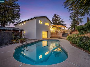 20 Mt Tamalpais Pl