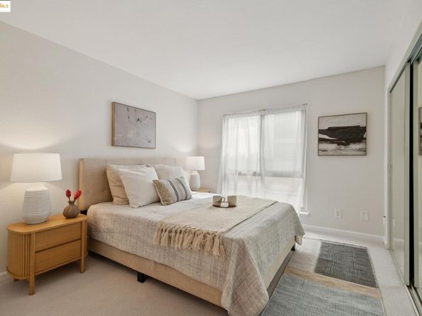 55 Fairmount Ave 215, Oakland CA 94611