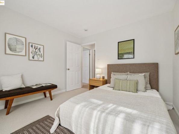 55 Fairmount Ave 215, Oakland CA 94611