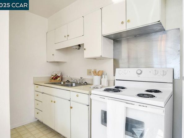 1410-1412 Lang Street, Martinez CA 94553