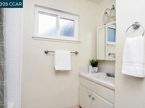 1410-1412 Lang Street, Martinez CA 94553