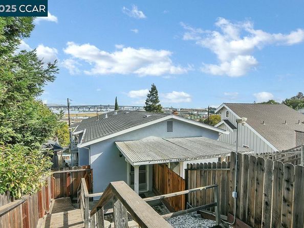 1410-1412 Lang Street, Martinez CA 94553