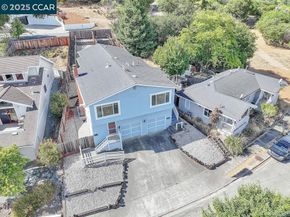 1410-1412 Lang Street, Martinez CA 94553