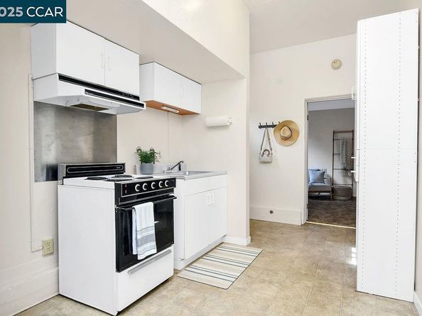1410-1412 Lang Street, Martinez CA 94553