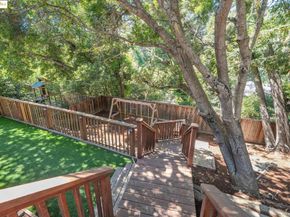 1301 Mountain Blvd, Oakland CA 94611