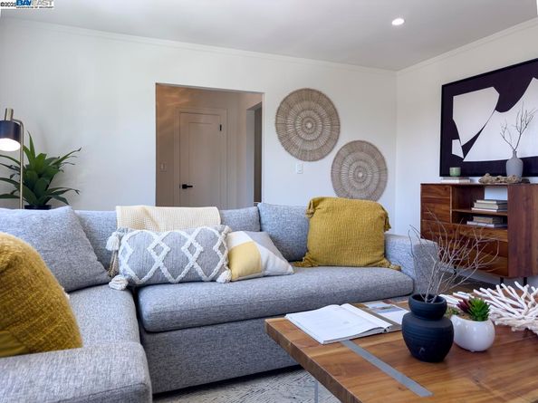 479 Kentucky Ave, Berkeley CA 94707