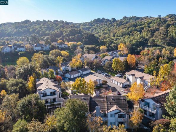 253 Florence Ct, Hercules CA 94547