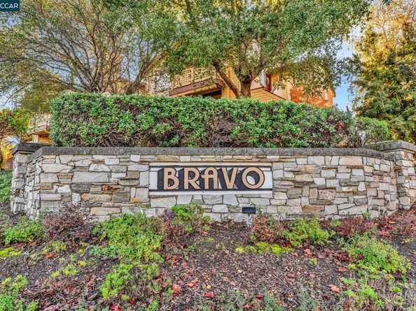 253 Florence Ct, Hercules CA 94547