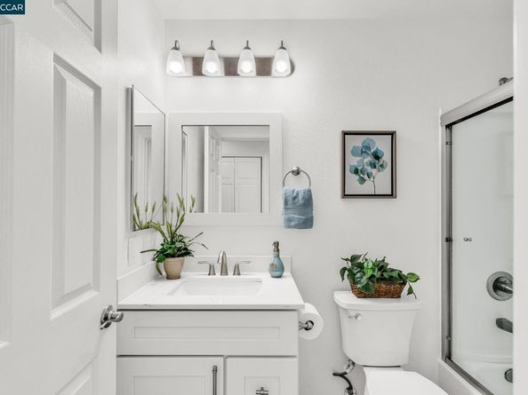 253 Florence Ct, Hercules CA 94547