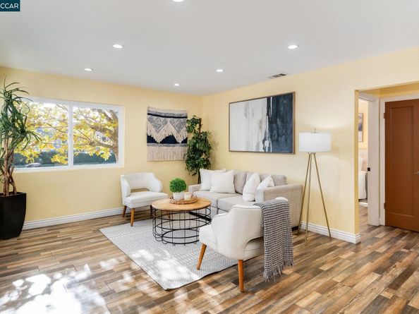 2941 Crawford St, Concord CA 94518