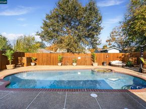 2941 Crawford St, Concord CA 94518