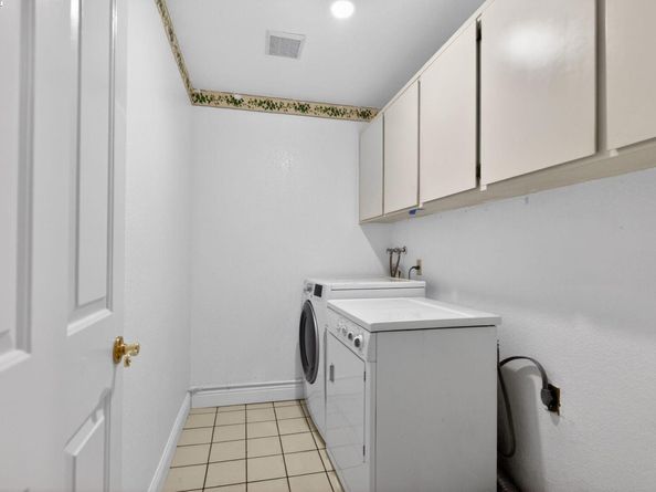 7210 Valley View Ct, Pleasanton CA 94588