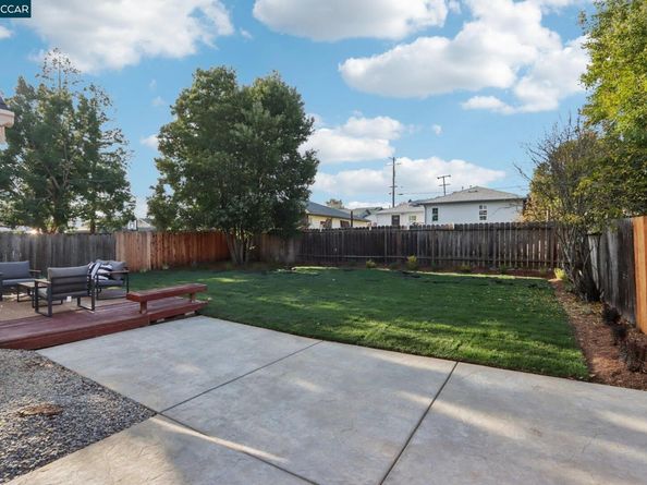 1467 Cape Cod Way, Concord CA 94521