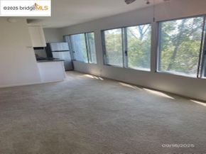 455 Crescent St 312, Oakland CA 94610