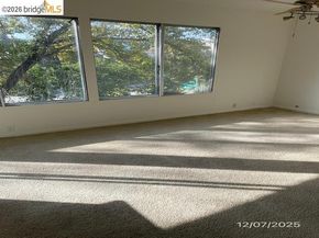 455 Crescent St 312, Oakland CA 94610