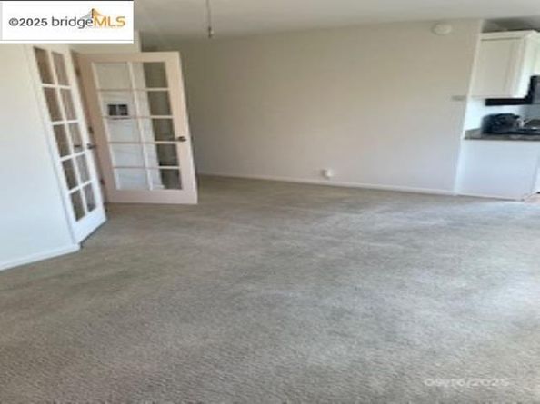 455 Crescent St 312, Oakland CA 94610