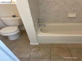 455 Crescent St 312, Oakland CA 94610