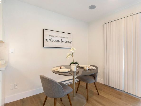 2 Anchor F497, Emeryville CA 94608