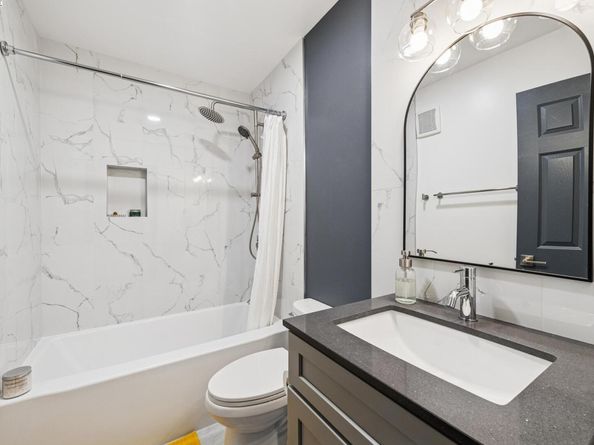 1321 Webster St D116, Alameda CA 94501