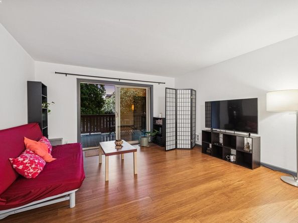 1321 Webster St D116, Alameda CA 94501