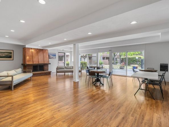 1321 Webster St D116, Alameda CA 94501