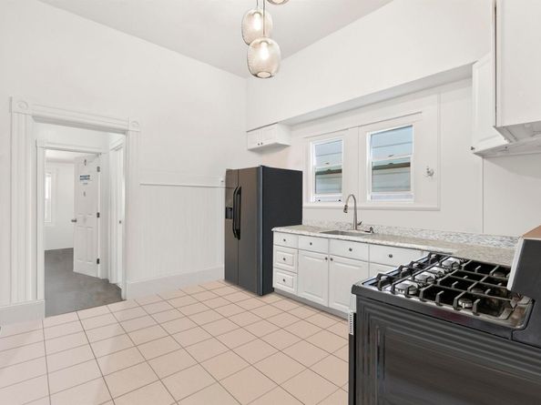 1432 12Th St, Oakland CA 94607