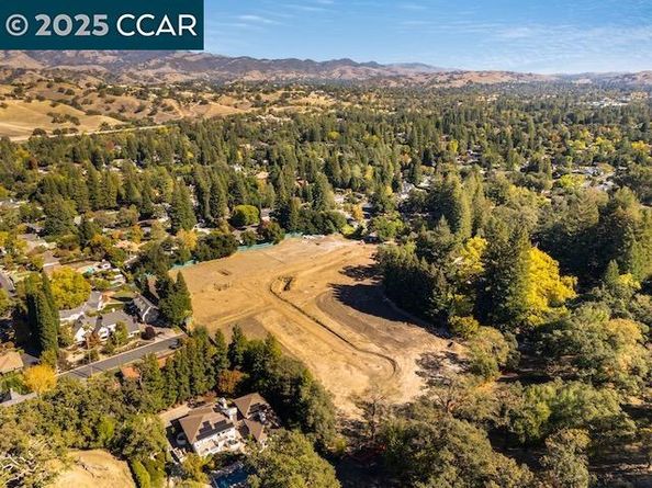 80 Dot Drive, Alamo CA 94507