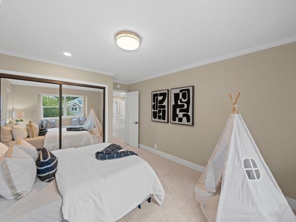 1910 Vinehill Circle, Fremont CA 94539