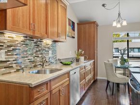 6318 Joaquin Murieta Ave F, Newark CA 94560