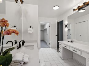 261 Benham, Martinez CA 94553