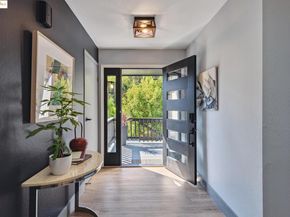 261 Benham, Martinez CA 94553
