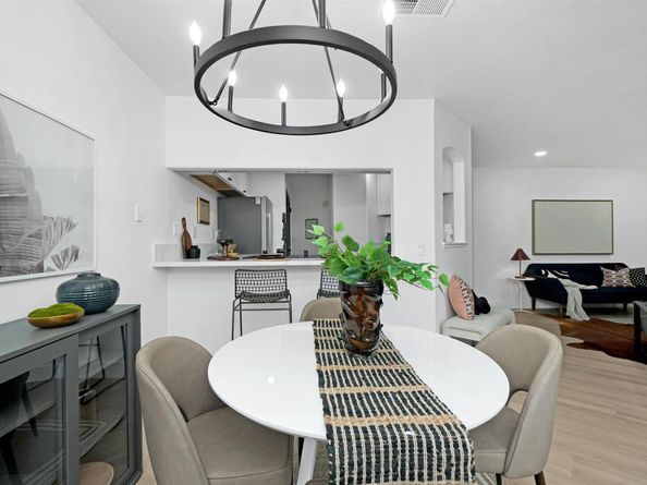 21314 Gary Dr 214, Hayward CA 94546
