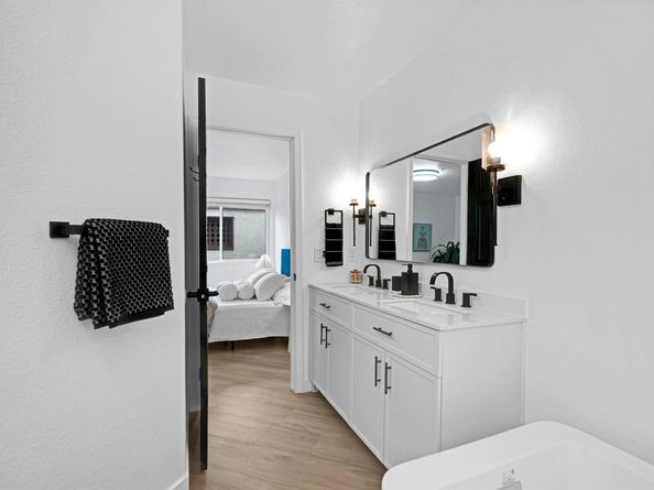 21314 Gary Dr 214, Hayward CA 94546