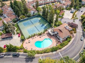 21314 Gary Dr 214, Hayward CA 94546