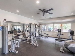 21314 Gary Dr 214, Hayward CA 94546