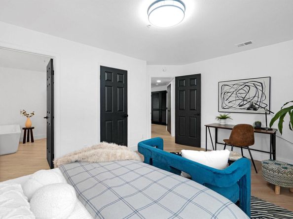 21314 Gary Dr 214, Hayward CA 94546