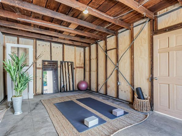 1007 47Th St, Emeryville CA 94608