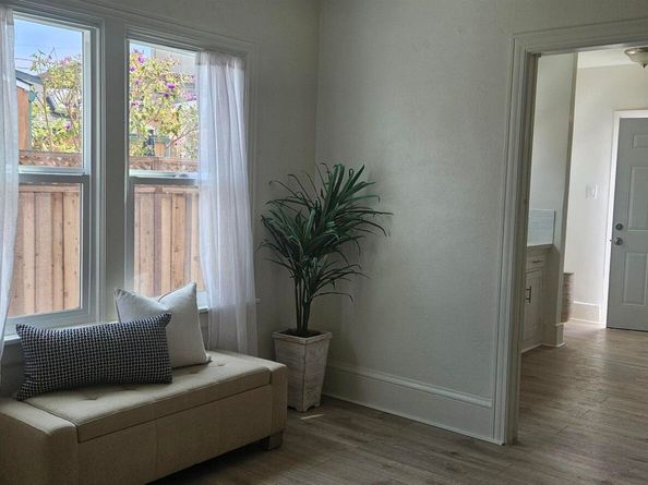 1007 47Th St, Emeryville CA 94608