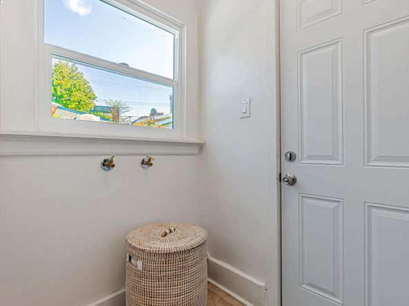 1007 47Th St, Emeryville CA 94608