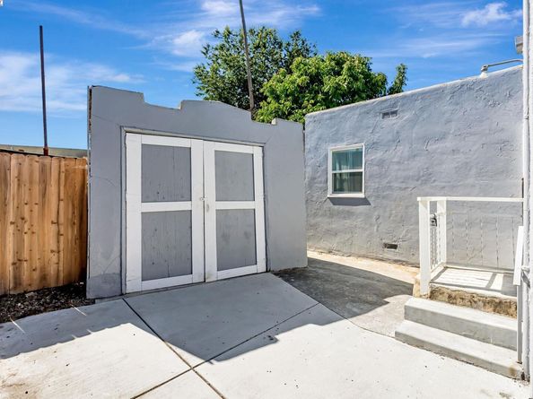 1007 47Th St, Emeryville CA 94608