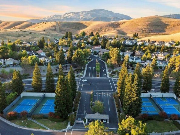 4063 W Lakeshore Dr, San Ramon CA 94582