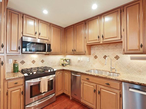519 Saint John St, Pleasanton CA 94566