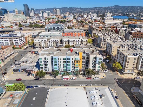 200 2nd St 503, Oakland CA 94607