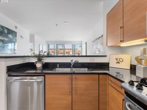 200 2nd St 503, Oakland CA 94607