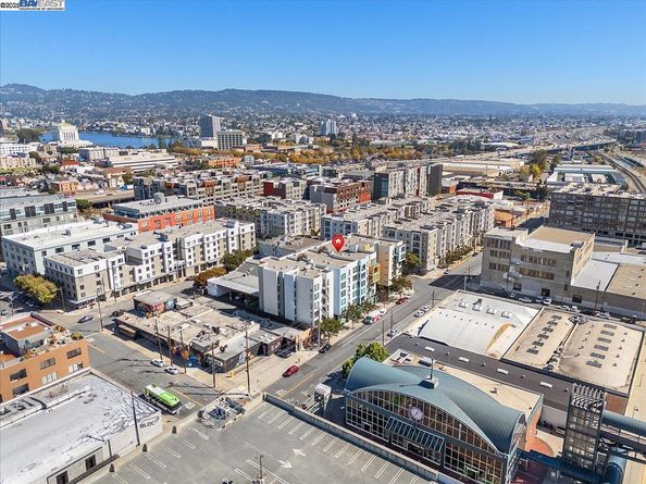 200 2nd St 503, Oakland CA 94607